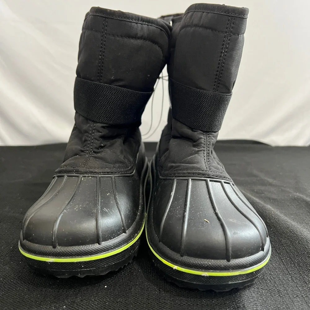 The Childrens Place Kids Black Snow Boots Neon Green Trim Size 4 3002219